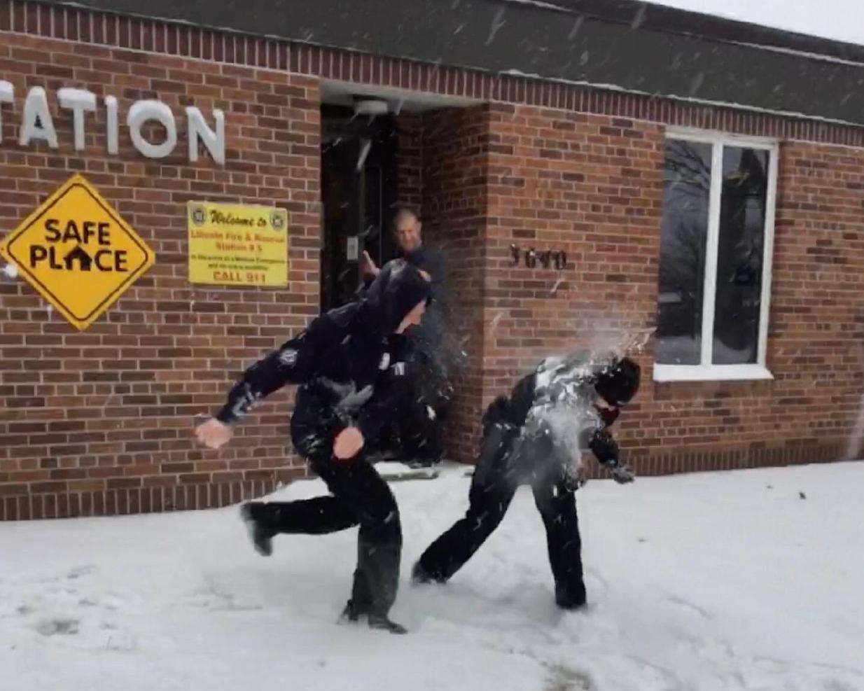 Snowball fight